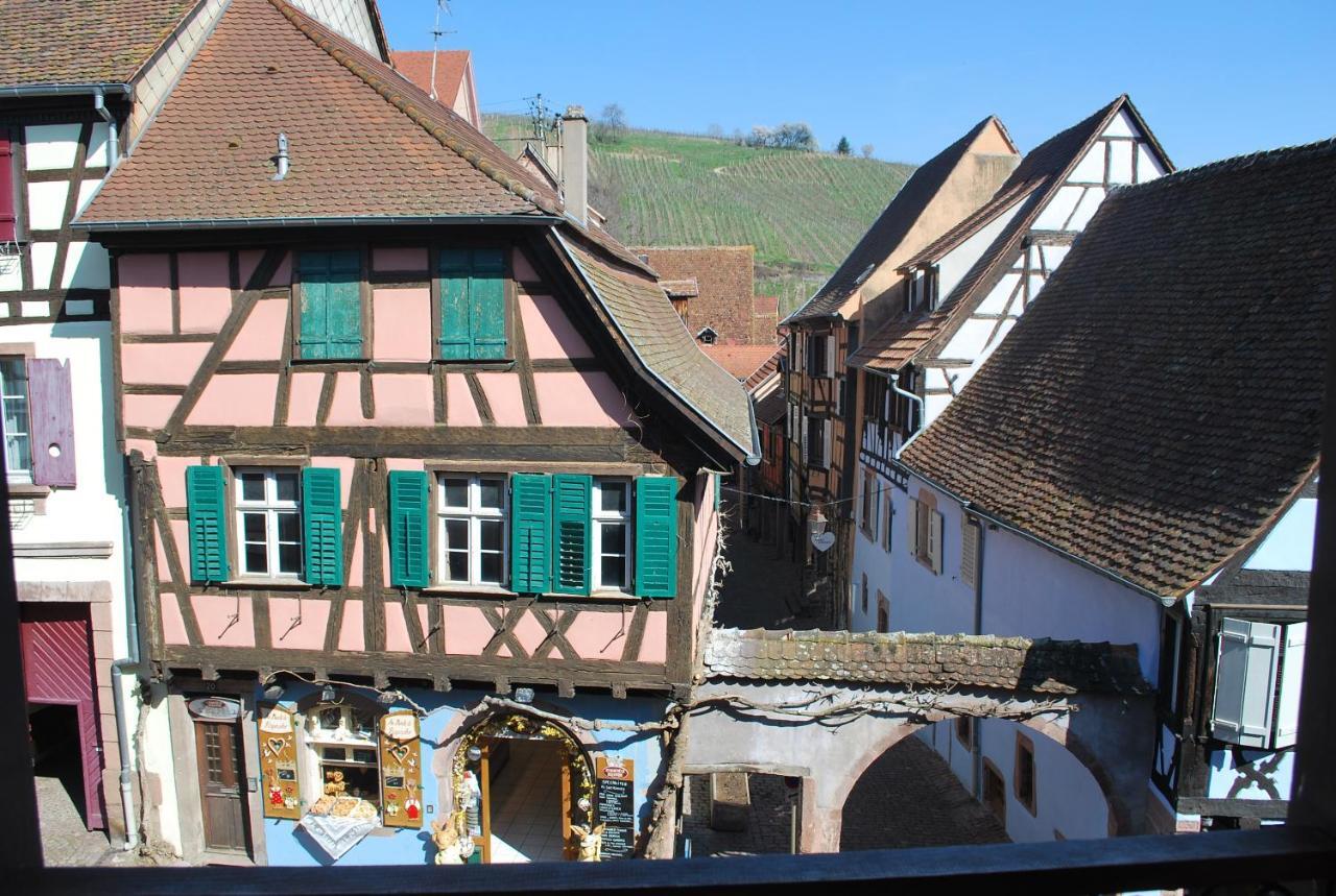 Gite "Au Coeur De Riquewihr - Vue Sur Le Vignoble" A Riquewihr Apartment Exterior photo